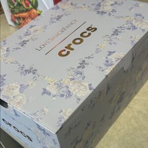 CROCS Love Shack Fancy Collector edition